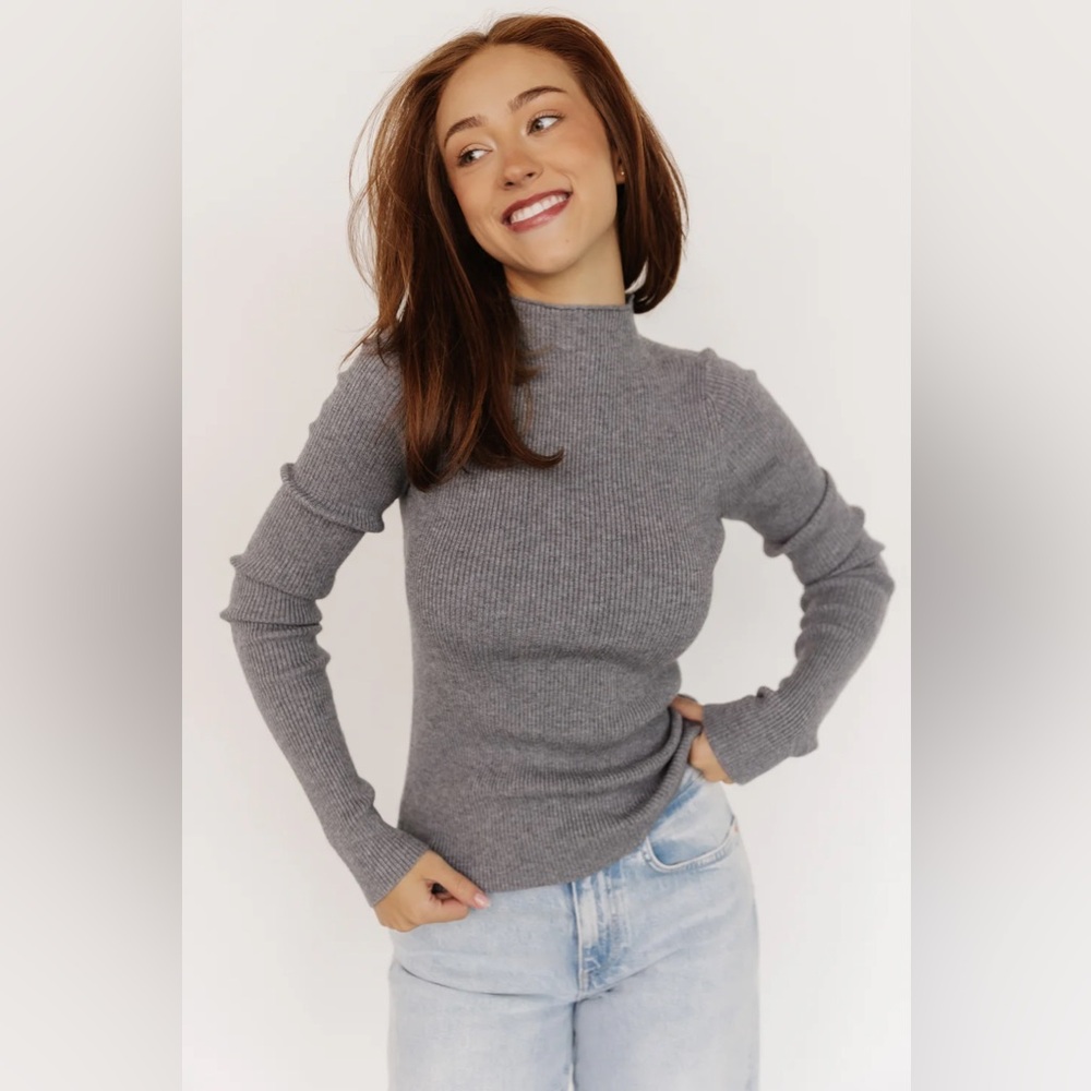 NWT Vera Moda Ribbed Sweater Top Gray